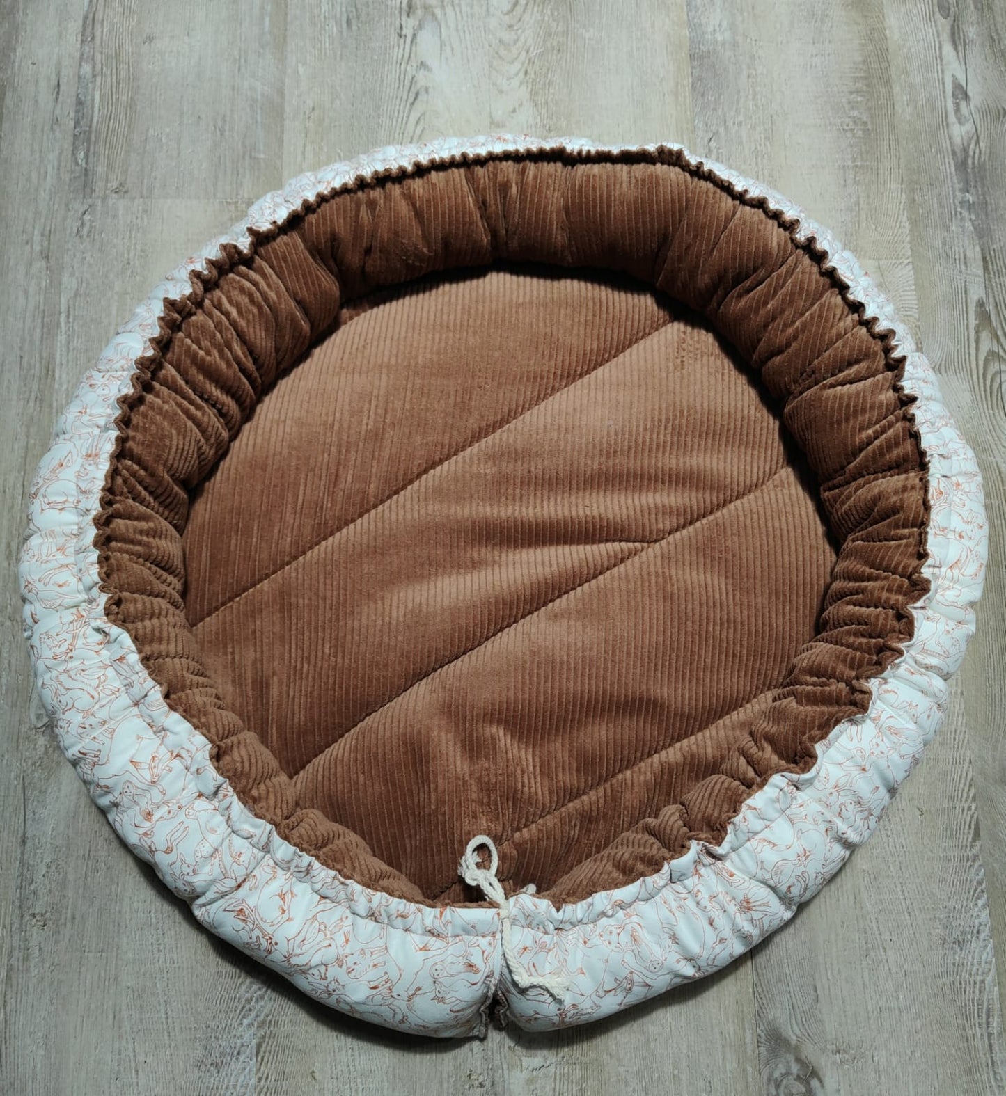 Babynest 2in1 - Waldtiere/ brauner Cord