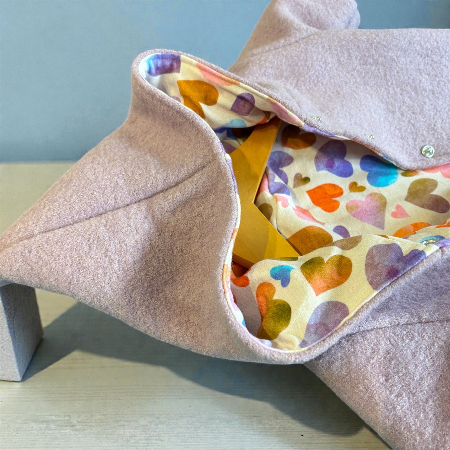 Walkjacke-Flieder/ bunte Herzen