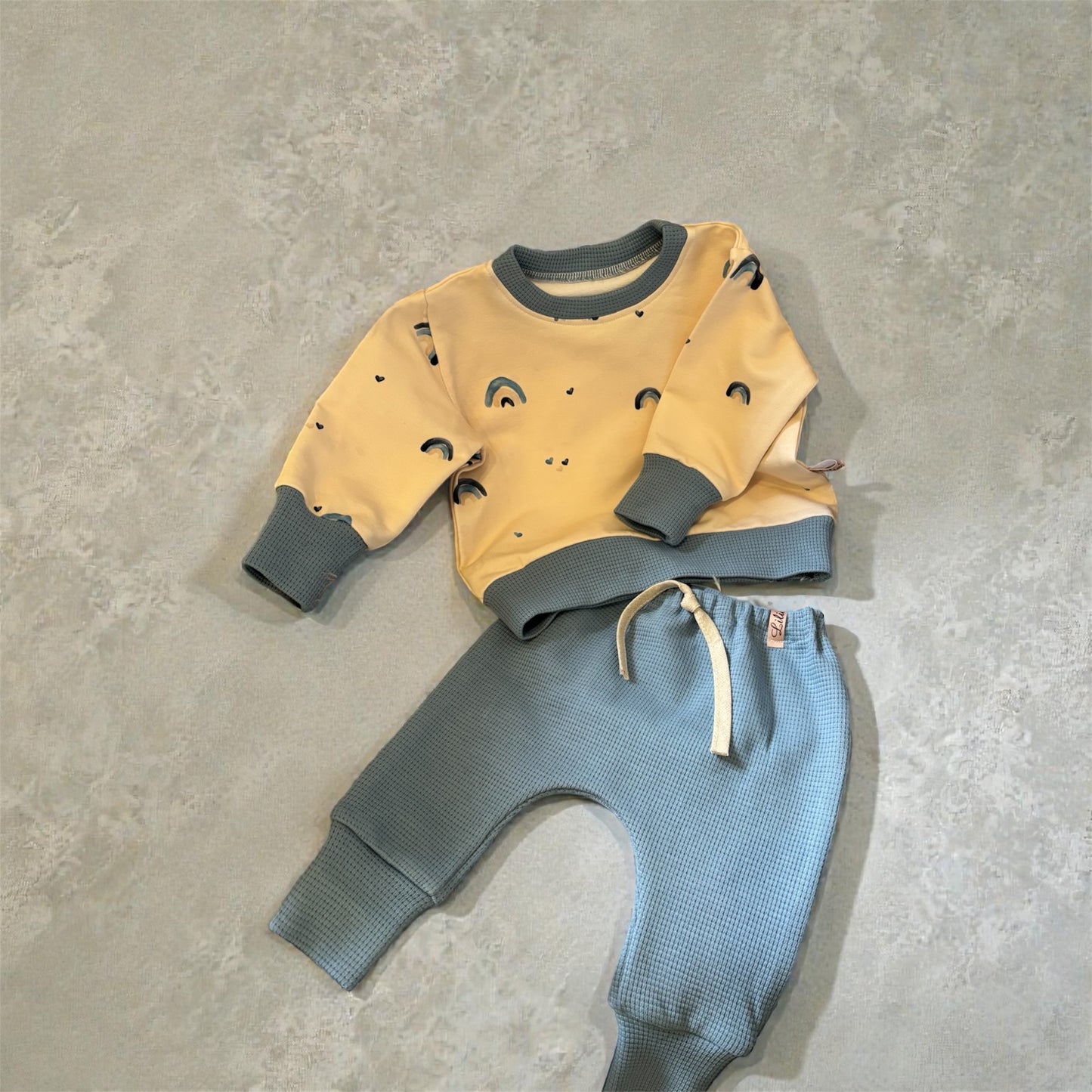Biobaumwolle Oversizepulli- Regenbogen/Blau
